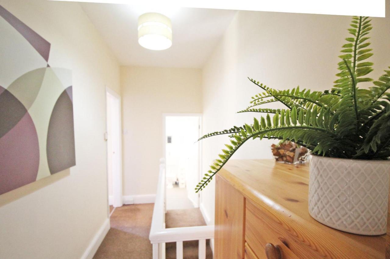 2 Bed, Up To 6 Guests Near Chester City Centre Buitenkant foto