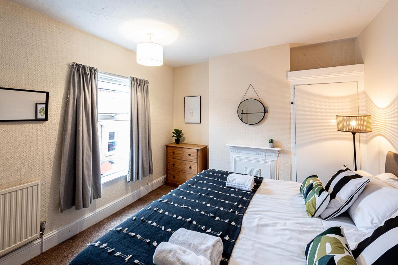 2 Bed, Up To 6 Guests Near Chester City Centre Buitenkant foto