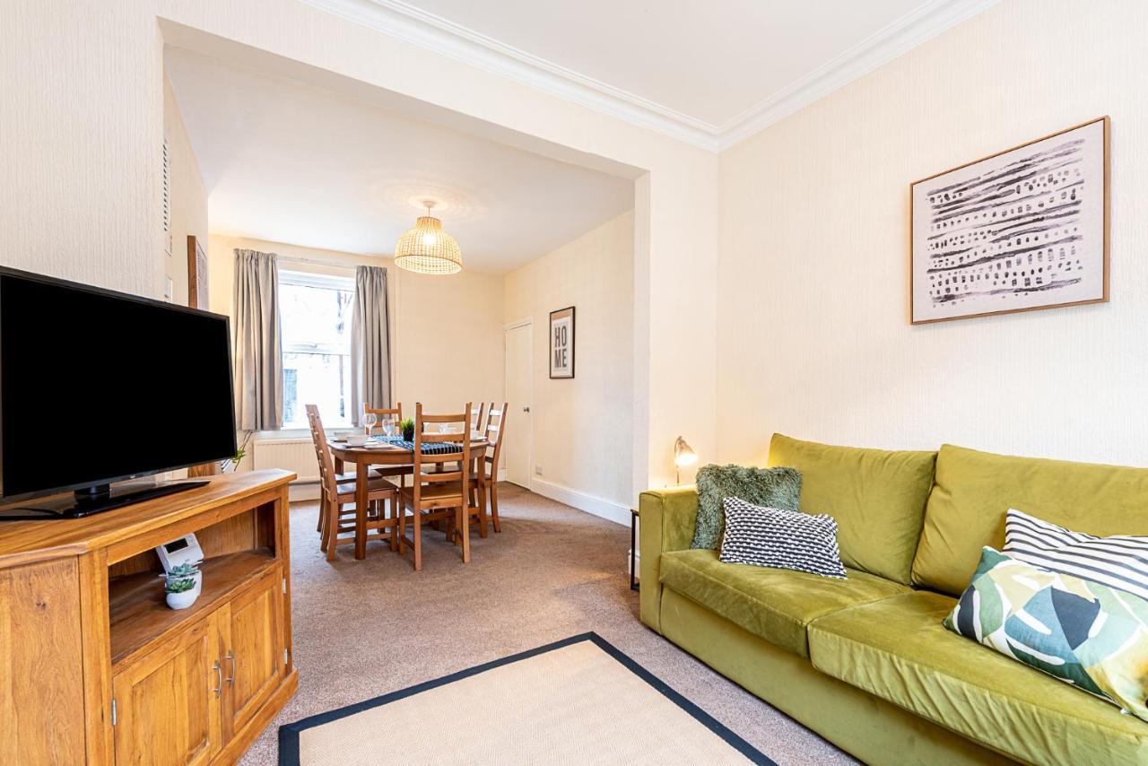 2 Bed, Up To 6 Guests Near Chester City Centre Buitenkant foto