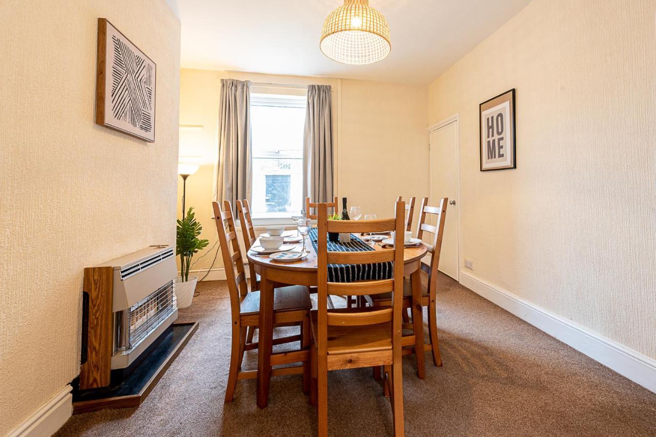 2 Bed, Up To 6 Guests Near Chester City Centre Buitenkant foto