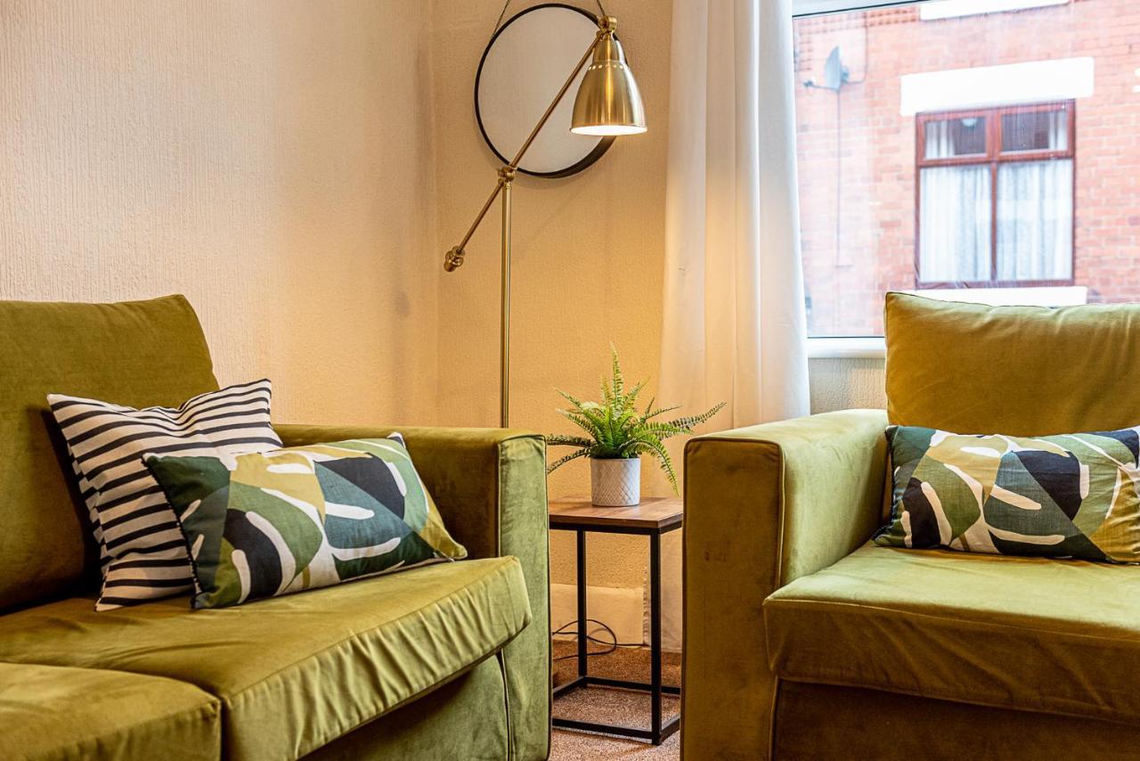 2 Bed, Up To 6 Guests Near Chester City Centre Buitenkant foto
